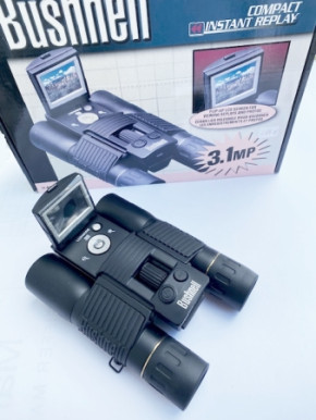 BUSHNELL Fernglas und Digitalkamera 8 x 30